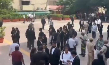 दिल्ली और बॉम्बे हाई कोर्ट को बम ब्लास्ट की धमकी, दोनों न्यायालयों में मचा हड़कंप