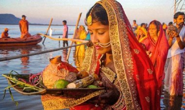 छठ पूजा 2025: डूबते और उगते सूर्य को अर्घ्य देने के पीछे का अद्भुत रहस्य