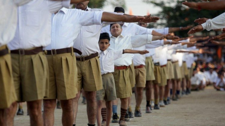 कर्नाटक में RSS पर रोक की तैयारी! प्रियंक खरगे के पत्र के बाद सरकार लाएगी नया नियम, BJP ने दी खुली चुनौती