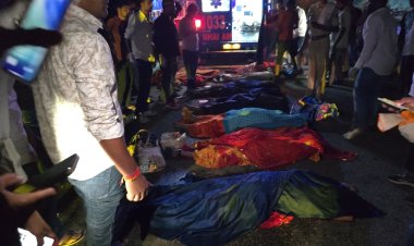 जोधपुर में भीषण सड़क हादसा: कोलायत दर्शन से लौट रहे 15 श्रद्धालुओं की दर्दनाक मौत, ट्रक से टकराई टेंपो ट्रैवलर