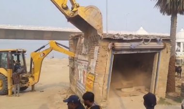 बिहार में नई सरकार का बड़ा एक्शन: बुलडोजर से लेकर माफिया की संपत्ति जब्ती तक, शुरू हुआ सबसे कड़ा अभियान