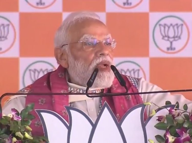 अररिया में बोले पीएम मोदी: प्रधानमंत्री नहीं, आपका बेटा बनकर आया हूं — NDA के विकास कार्यों और विपक्षी कलह पर साधा निशाना