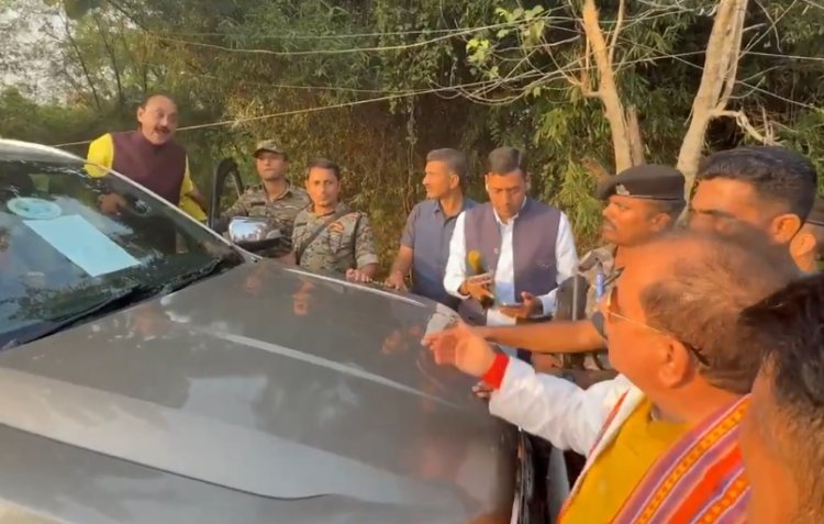 लखीसराय में मतदान के बीच हंगामा! डिप्टी सीएम विजय सिन्हा बोले – RJD एमएलसी अजय सिंह शराब पीकर कर रहे गुंडई