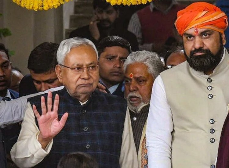 बिहार का राजनीतिक महाकुंभ! NDA की बंपर बढ़त के बीच सबसे बड़ा सवाल — सीएम कौन बनेंगे?