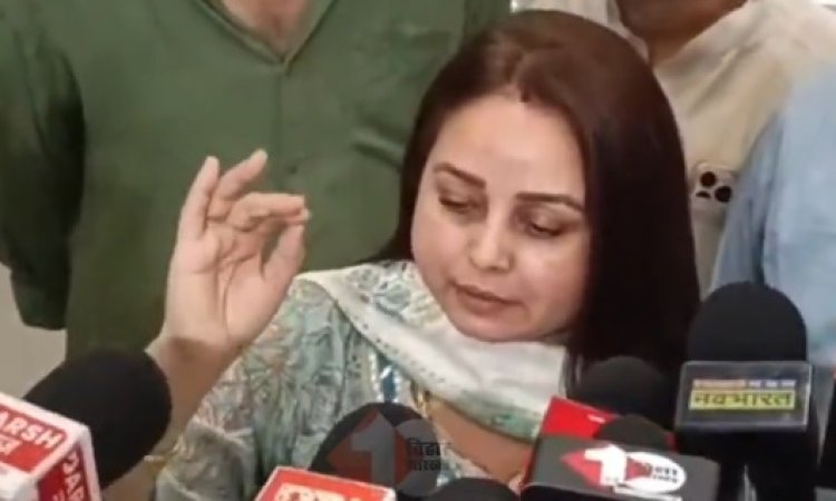 RJD में सियासी भूचाल: लालू परिवार में दरार! रोहिणी आचार्या ने राजनीति और परिवार से नाता तोड़ने का किया ऐलान
