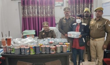 वाराणसी में चाइनीज मांझा पर पुलिस का डबल एक्शन, 55 किलो से अधिक बरामदगी; 2 गिरफ्तार