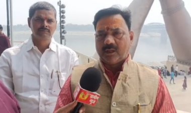 'गौ माता राष्ट्र माता' पदयात्रा में शामिल हुए गाजीपुर के मनोज बाबा