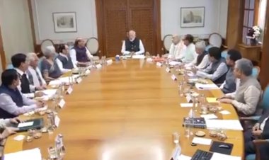 मिडिल ईस्ट संकट पर PM मोदी की आपात बैठक, क्या महंगाई बढ़ने वाली है?
