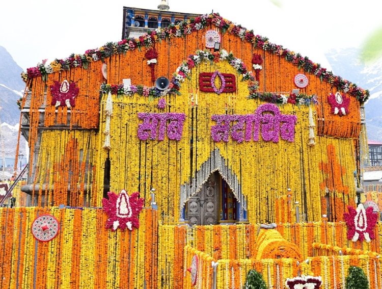केदारनाथ धाम के कपाट खुले, गूंजा “बम-बम भोले”; हजारों श्रद्धालु पहुंचे केदारघाटी